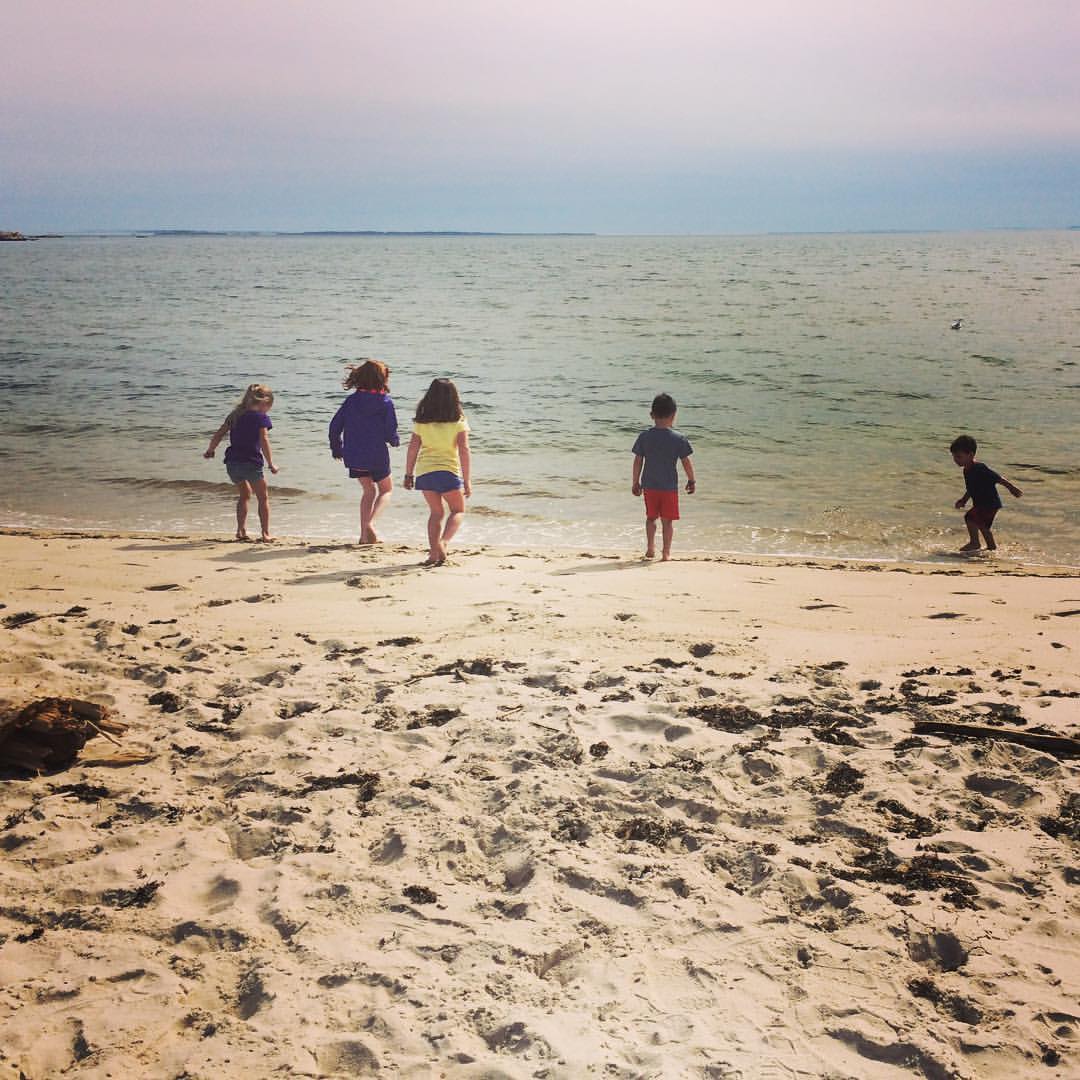 Giants Neck Heights Beach East Lyme CT & Niantic CT Events, Bars