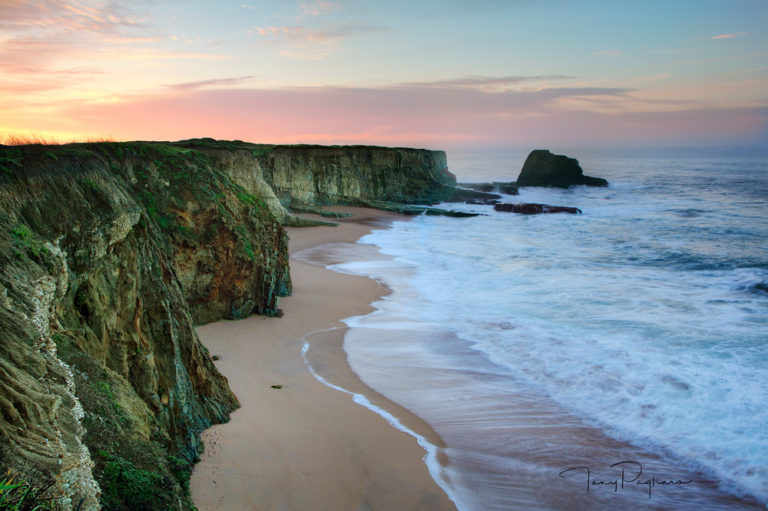 12x18 Hole in the Wall yzvyp3 768x511