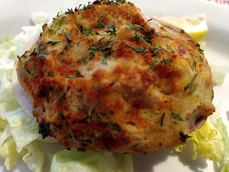 b3790f93650c1e743d4d2640fb533d47  united states connecticut new london county east lyme lyme tavern restaurant sports bar 860 739 5631htm 768x576