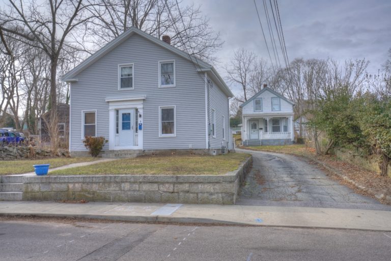 6 8 Morgan St Pawcatuck Exterior 1 768x512